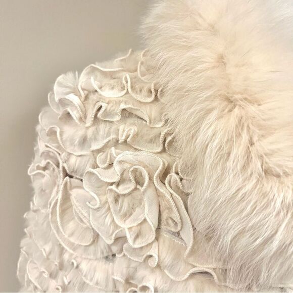 COPY - Diana Rosh fur rosette jacket. Size M - Picture 3 of 10